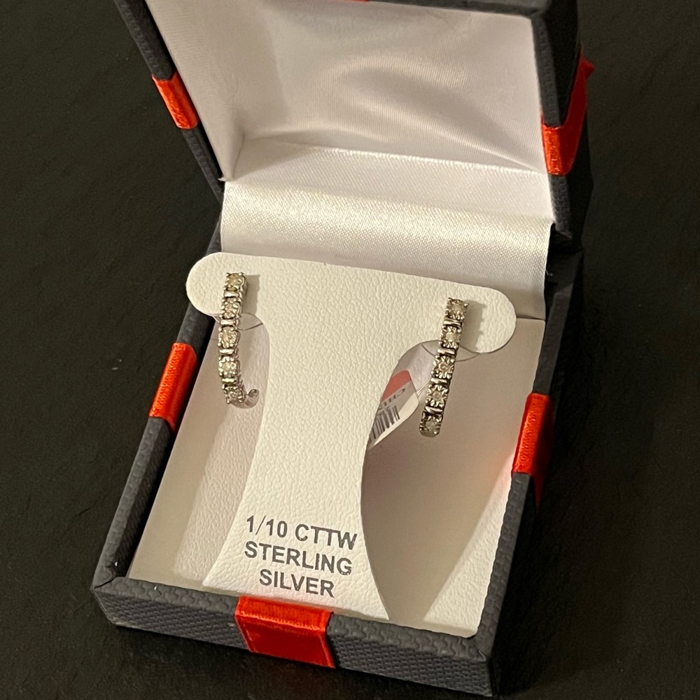 Sterling Silver 925 1/10 CTTW Diamond Hoop Earrings  New